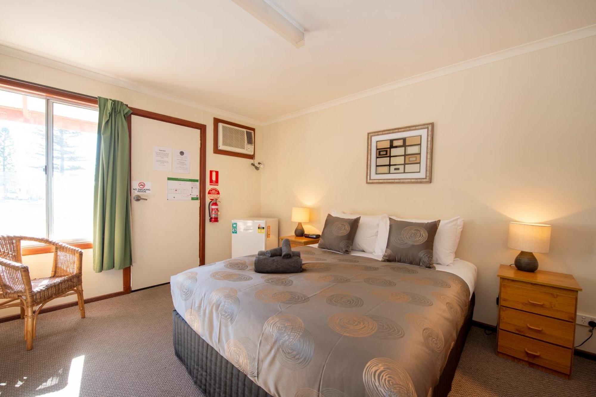 Ardrossan Hotel Motel ภายนอก รูปภาพ
