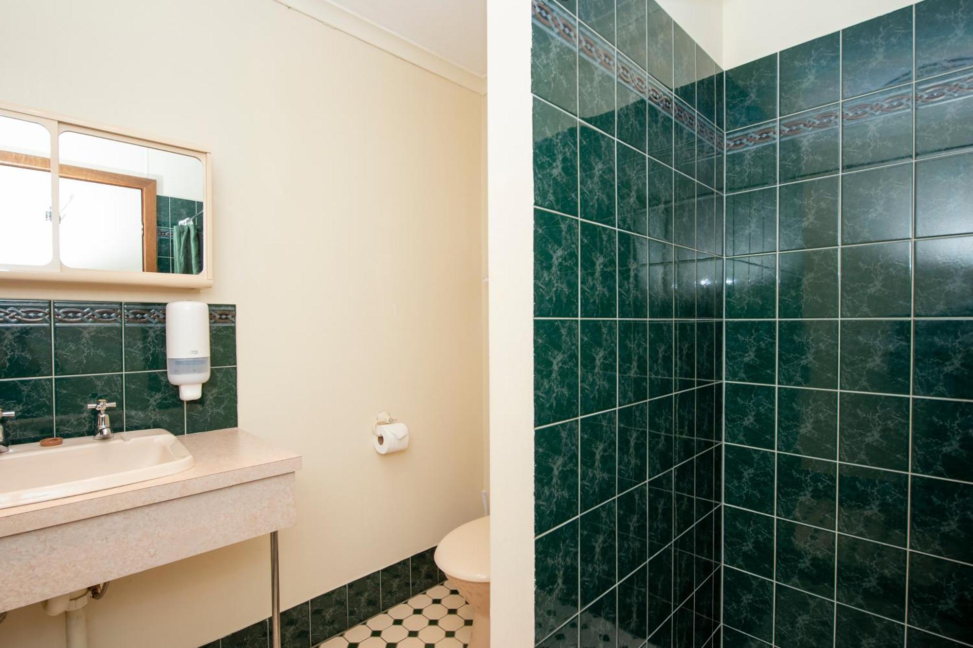 Ardrossan Hotel Motel ภายนอก รูปภาพ