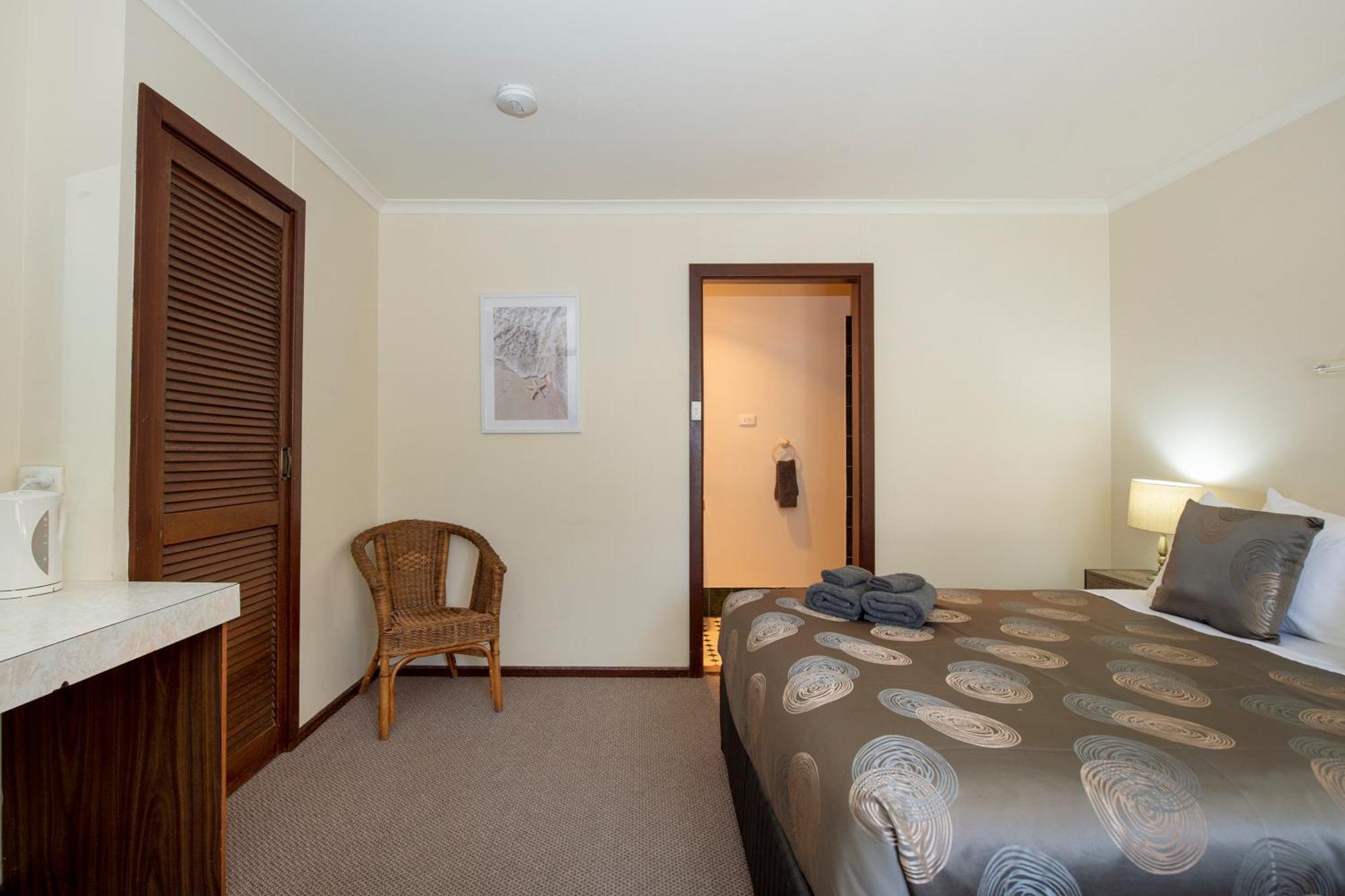 Ardrossan Hotel Motel ภายนอก รูปภาพ