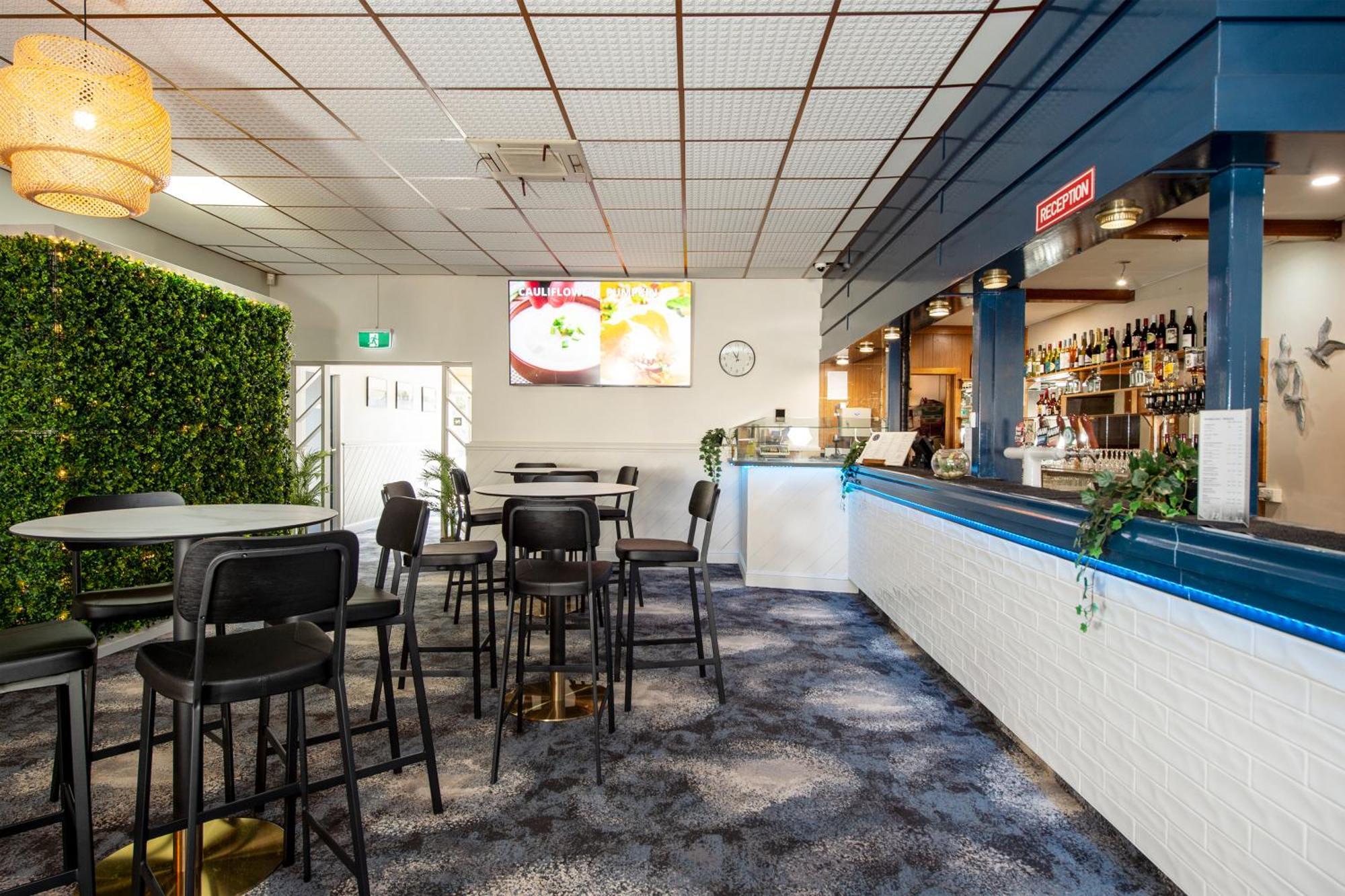 Ardrossan Hotel Motel ภายนอก รูปภาพ