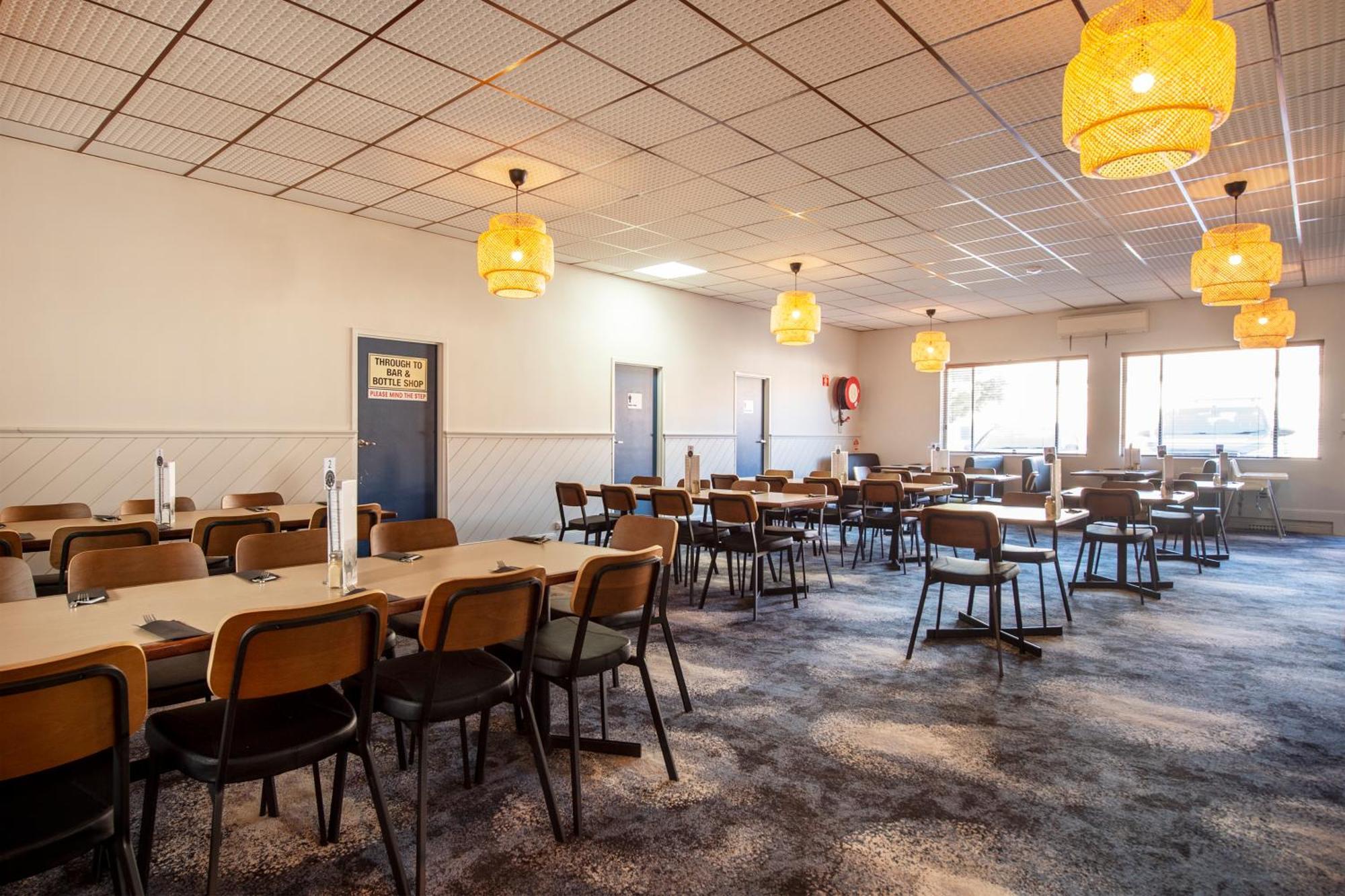 Ardrossan Hotel Motel ภายนอก รูปภาพ