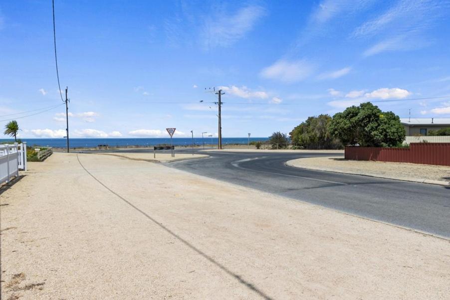 Ardrossan Hotel Motel ภายนอก รูปภาพ